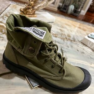 Palladium Stye:Baggy Army Training Camp